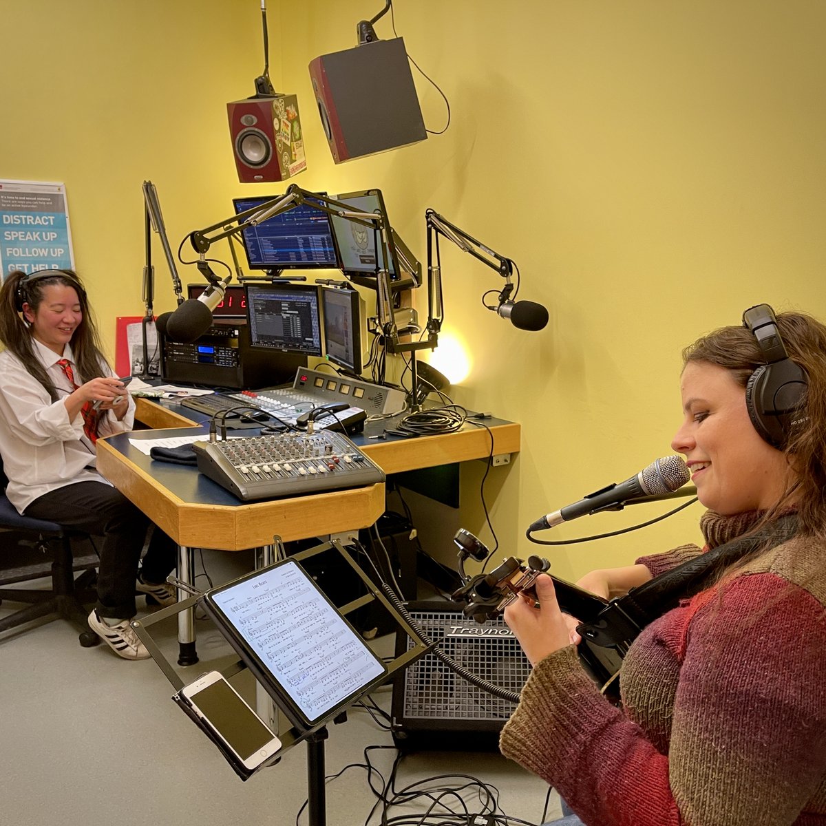 AnitaEccleston's tweet photo. What a thrill performing live on the air @CJSF this week for Wham Bam EAST VAN with DJ Medy. 📻🎶 I was so nervous at first! Glad Patrick Collins, my partner and co-producer for the Golden Hour and Long Nights videos, joined us too!💛Catch the replay: https://t.co/e4vRd9rJlD https://t.co/182tkVtVtz