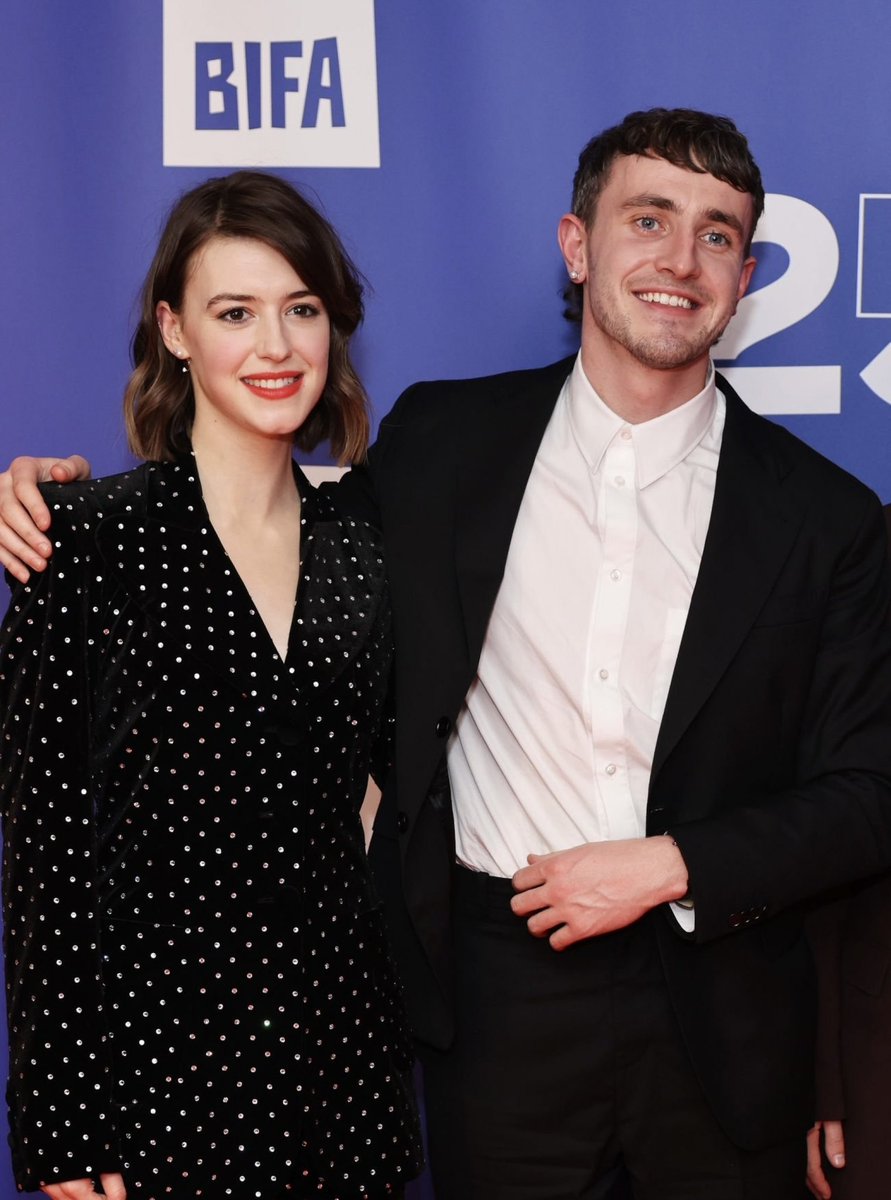 bestofdaisyjej's tweet photo. THEM! Daisy Edgar-Jones and Paul Mescal at the British Independent Film Awards 2022 https://t.co/pIyoZrTG65