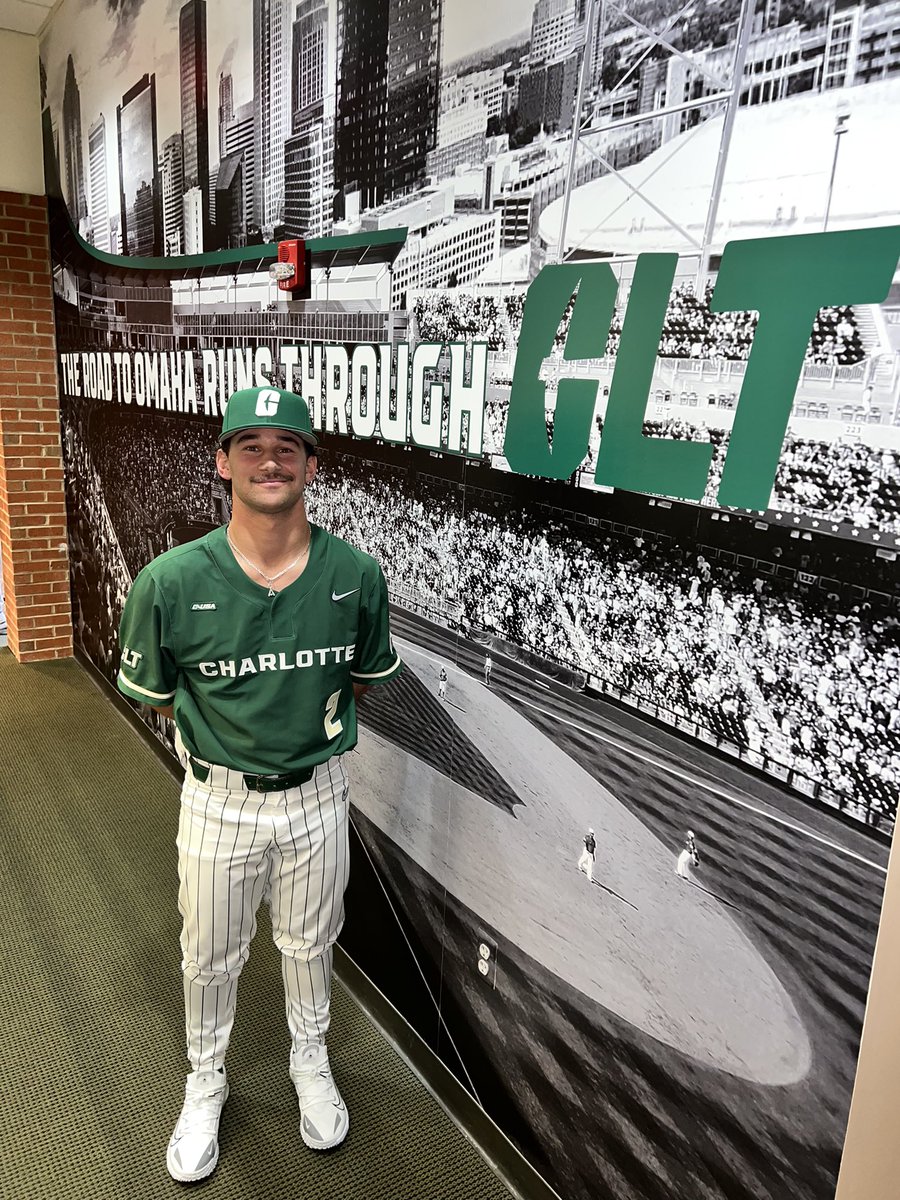 EliasDuncan2023's tweet photo. I’m excited to announce my commitment to the University of North Carolina at Charlotte!! Thank you to the coach staff, and the many people who have helped me along this journey. Thank you to my parents most of all. Without them, I wouldn’t have the many opportunities I have today https://t.co/wxvtTR7v7b