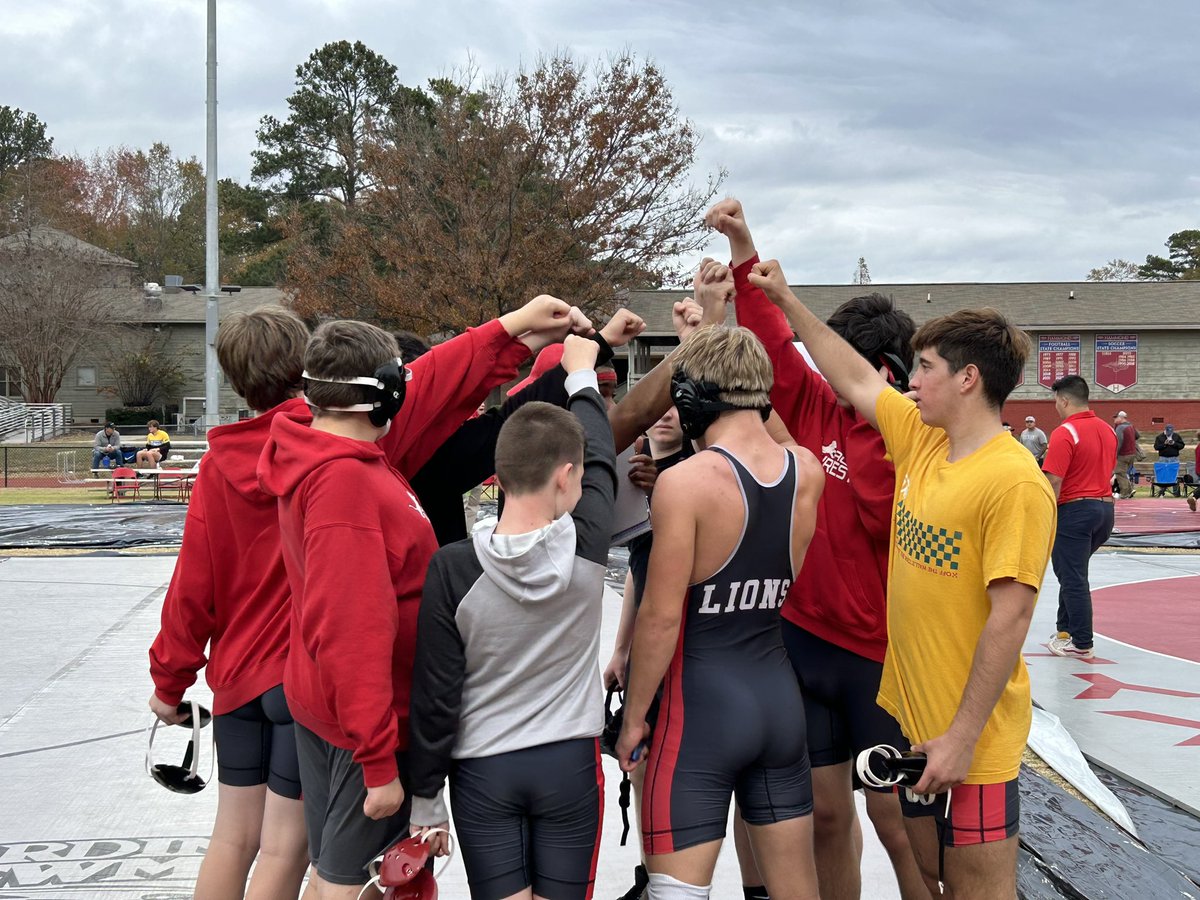 QevansJr's tweet image. Another year of shaping and molding! Who’s ready to #BeAGGRESIVEStayAGGRESIVE ?💯😈