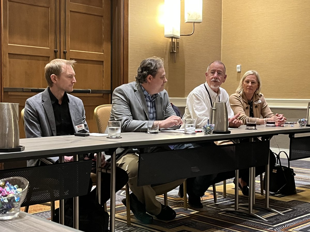 RoofContr's tweet photo. A gathering of great minds! Our industry leaders are gathered right now to talk about how to provide greater educational opportunities in the industry. Best of Success provides a perfect place to bring these powerhouses together to accomplish great things. 

#BOS #BOS22 https://t.co/Ahbysi1F53