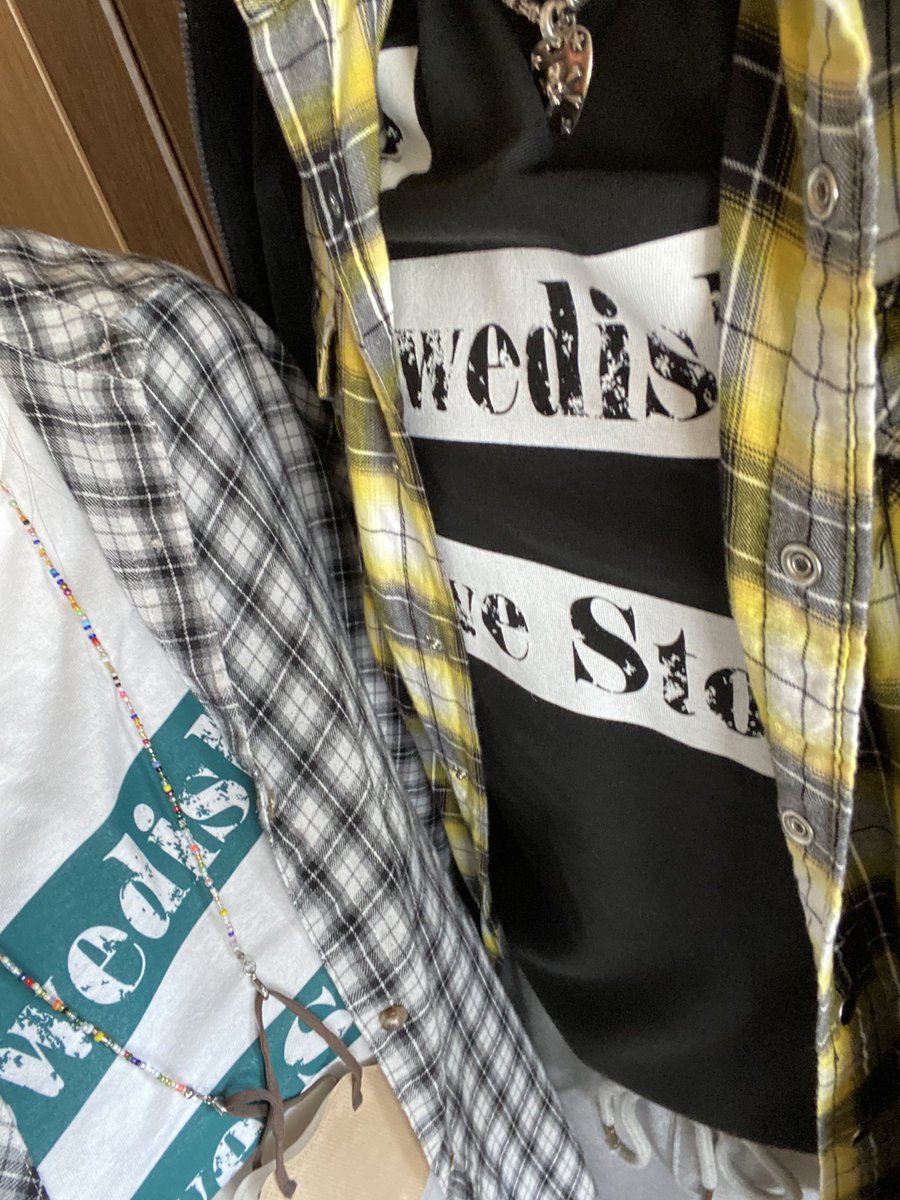 rek8kje's tweet photo. 人生史上最高が
#スノラボ静岡エコパ 公演
にて
アップデート😭🖤

キラッキラ✨した９人を
手に届きそうな距離で拝見させていただきました😭🖤

夢の夢の夢のような空間で💭
蓮くん🖤の笑顔が
頭から離れなくて
全然現実に戻れない…

ありがとう🙏🏻では
言い尽くせない…

#スノラボ 
#目黒蓮 くん🖤 https://t.co/ek9e1yMuLR