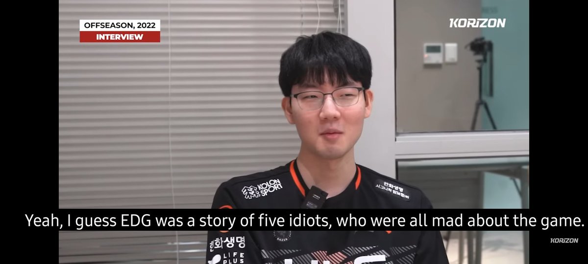 poseidonzf's tweet photo. Meiko to EDG "Because those four guys.... they are my brothers for life" 

Viper to EDG "The five idiots, who were all mad about the game"

#EDGWIN https://t.co/Cq9Wxb6A5M