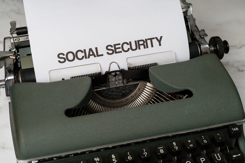 the_schmidtlist's tweet photo. Hi all, I am trying out my new post-management system so that I can communicate more frequently with you!
#holyschmidt, #socialsecurity, #schmidtlist https://t.co/9IDGPBFIUk