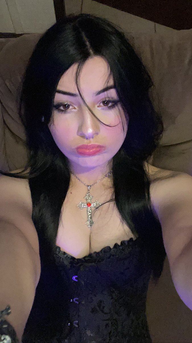 baevlee's tweet image. just us 💜

#ARSD #ARMYSelcaDay @BTS_twt