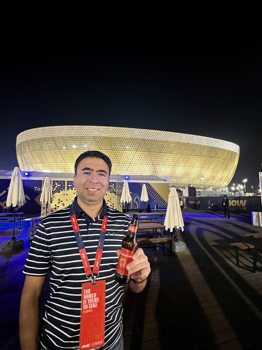 Sergei_Chacho's tweet photo. Espectacular experiencia en #doha #qatar. Conocer una de las ciudades más emblemáticas del medio oriente y en la época del #Mundial2022. 

Hace que esta vivencia sea única la gente de lujo con la que compartí y hacerlo a través de la experiencia #budweiser. https://t.co/kpiLNry3Kw