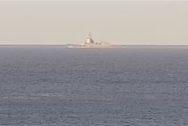 Royal Australian Navy Hobart-class air warfare destroyer HMAS Brisbane (DDG 41) leaving Pearl Harbor - December 4, 2022 #hmasbrisbane #ddg41

SRC: webcam