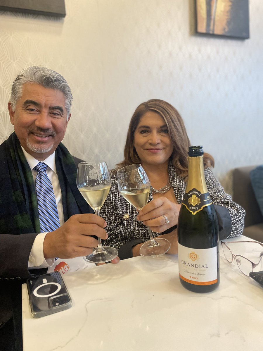 quirk_silva's tweet photo. Celebrating my 5th #swearingin to the #californiastateassembly #AD67th with my incredible hubby! https://t.co/eom57K6ddW