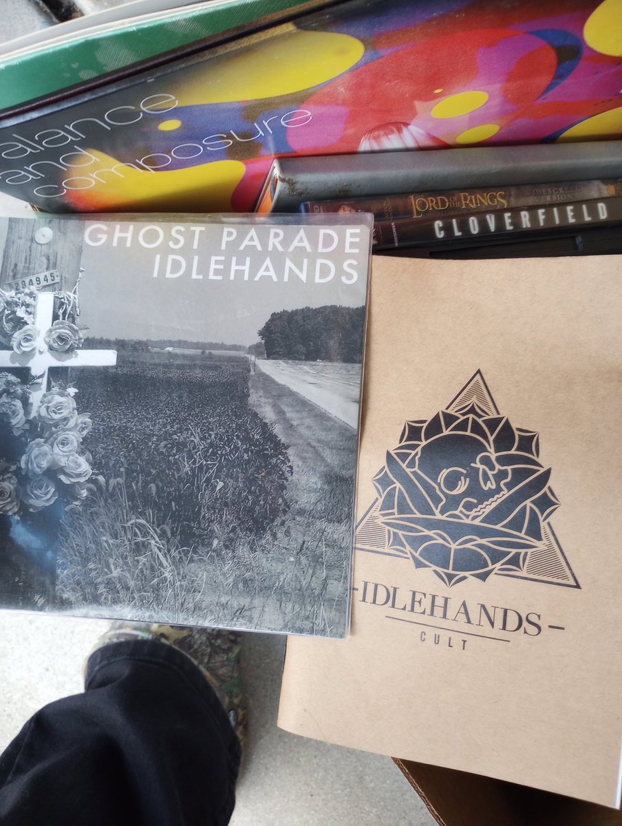 Itolddave's tweet photo. @idlehandscult cherished belongings. https://t.co/M7urvbRGqq