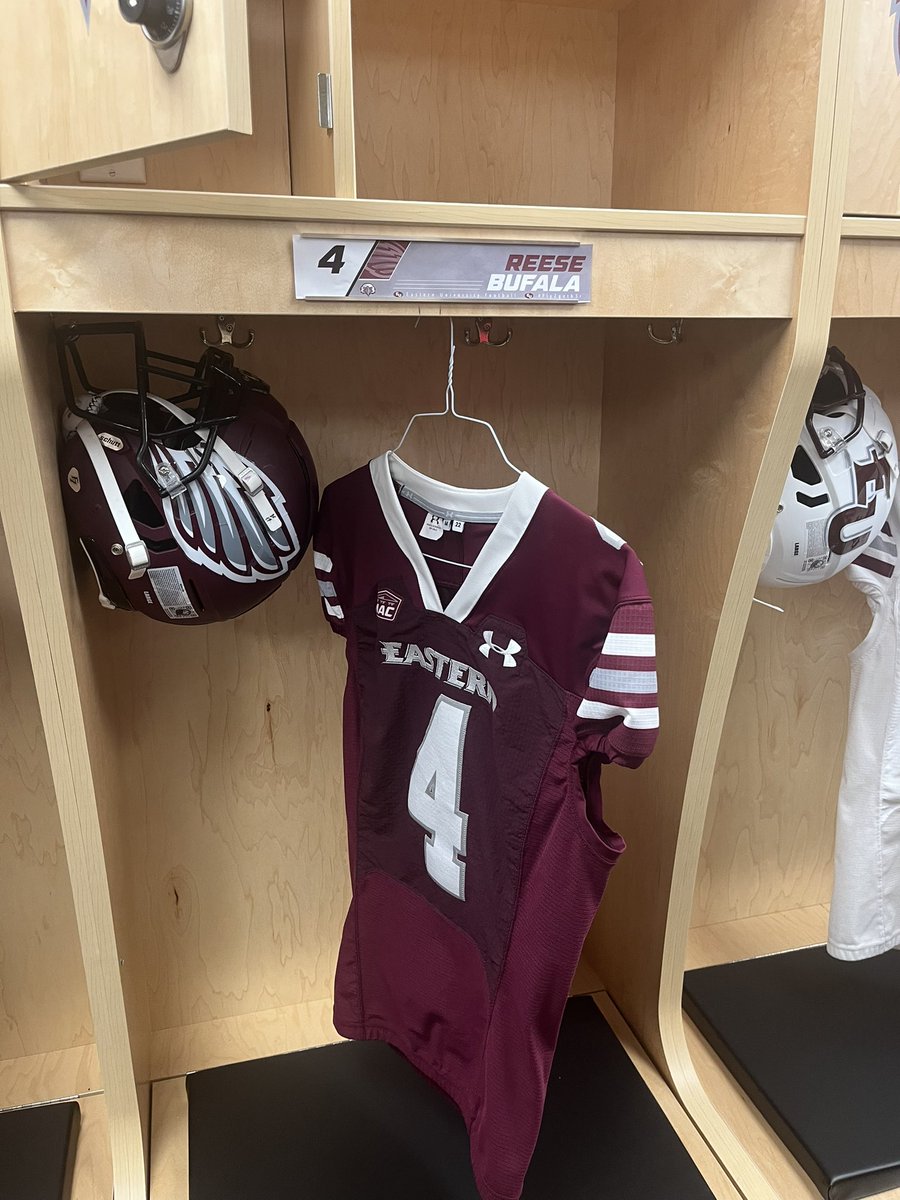 ReeseBufala_4's tweet photo. I had an amazing visit at @EUFBRecruiting this weekend! I enjoyed learning about what the program has planned for the future! Thank you @Coach_Crock for inviting me up. https://t.co/WCc2Ojt40k