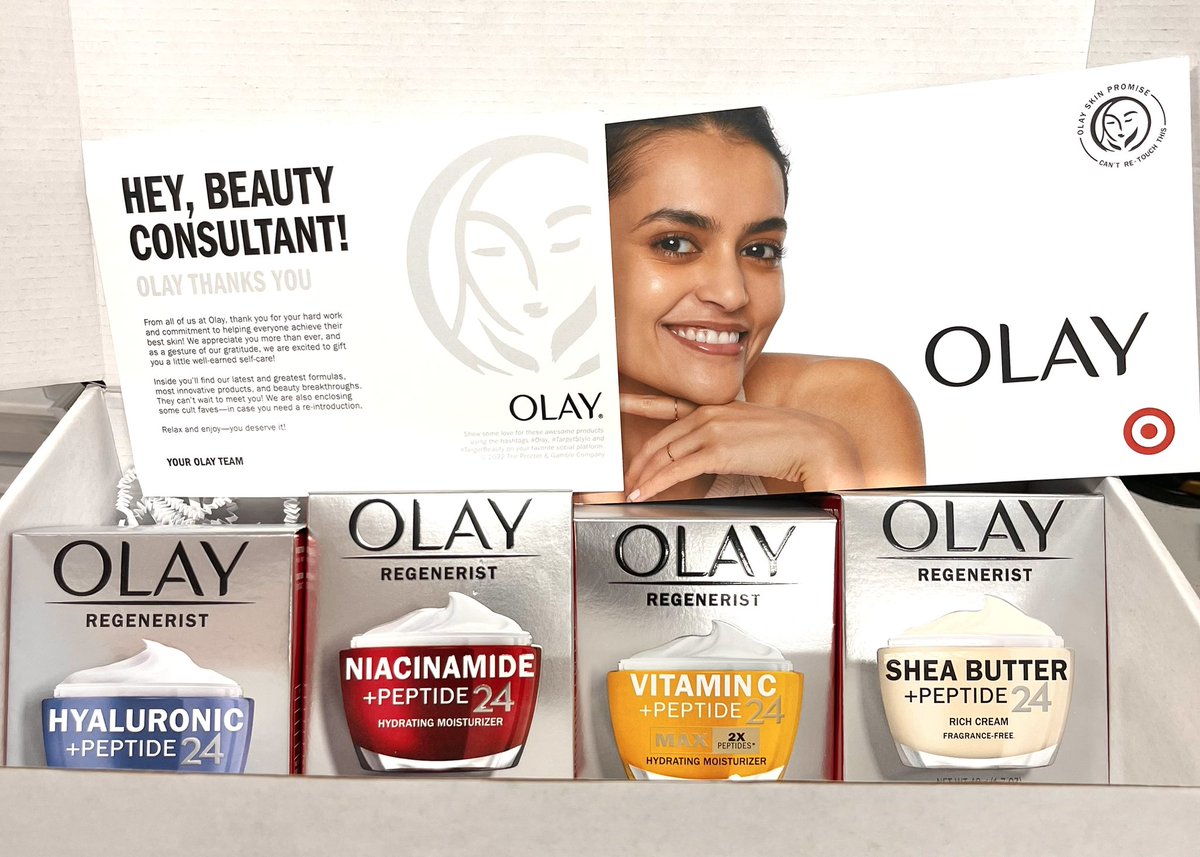 Target BayParkway Beauty Consultants were thrilled by the appreciation they received from the <a href="/OlaySkin/">OLAY</a> team. Can you tell the excitement? Much love, you guys are AWESOME! #Olay #TargetStyle #TargetBeauty
