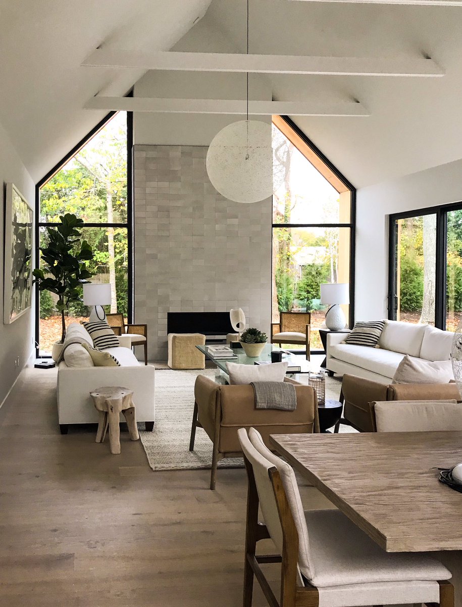 nharchny's tweet photo. East Hampton 42 House #iphonephotography
.
.
#naiztatandham #easthampton #easthamptonrealestate #easthamptonarchitect #hamptonsarchitect #cornellarchitect #modernhouse #hamptonsrealestate #towdpoint #nhany #luxuryrealestate #architecture #towdpointarchitect #towdpointlittlebeach https://t.co/HLWV5CCWM5