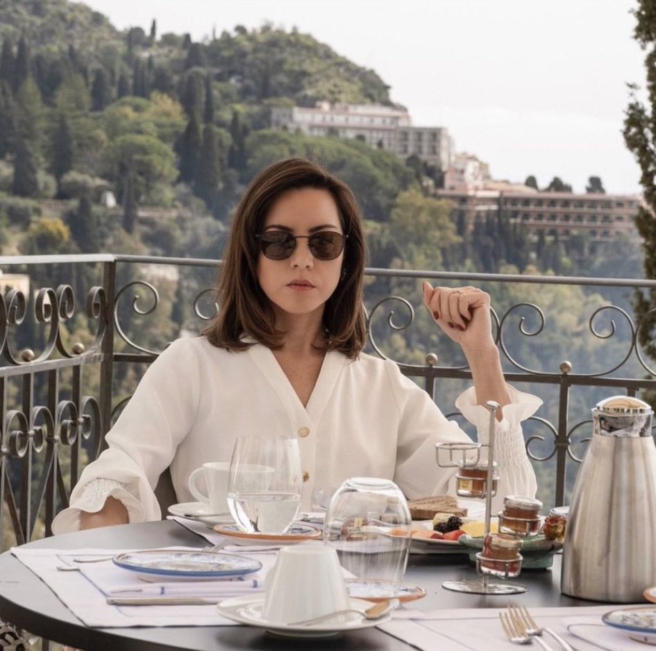 Me for the other 167 hours every week waiting for the white lotus to be on