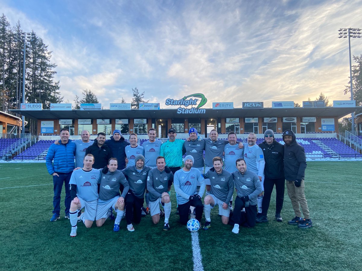 CB Red Barn Bobcats tweet media