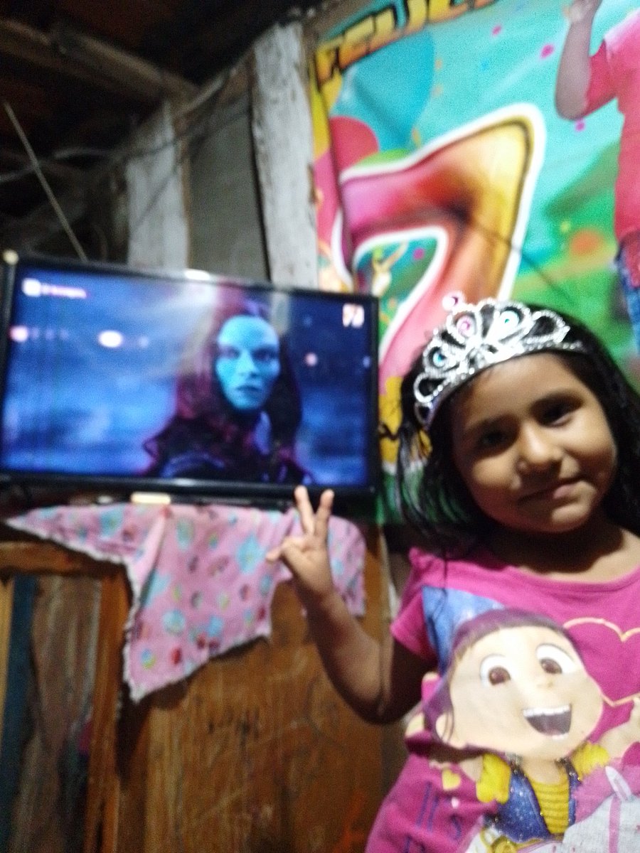 martinoli79's tweet photo. #Avengers  @AztecaSiete saludos desde acapulco Caroli y josimar https://t.co/D9Qrm9Wozm