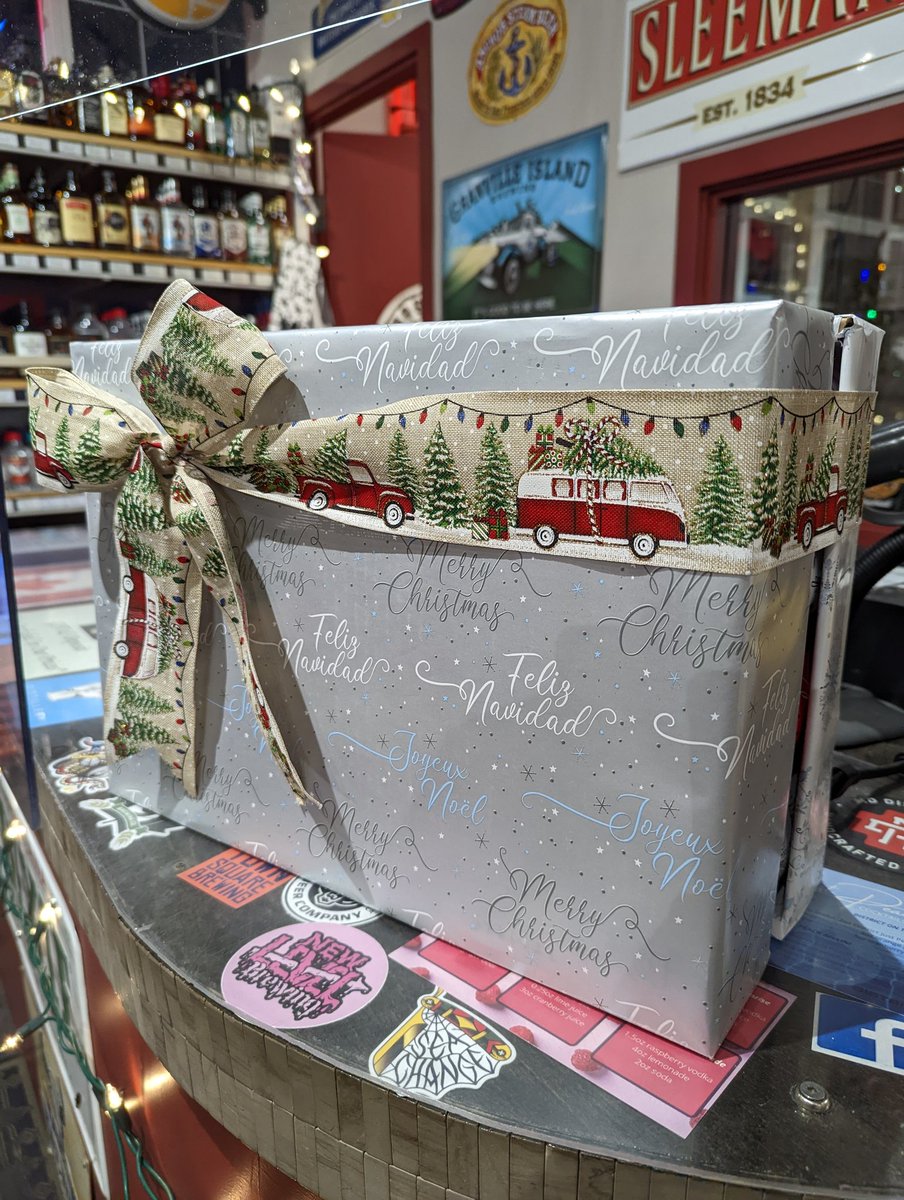 AccentHomebrewery (@stef_pellerin) on Twitter photo Check this out! I came back & immediately picked up my Craft Advent Calendar at <a href="/LPSpirits/">Lacombe Park Spirits (St. Albert, AB)</a> in St-Albert 🇨🇦..a calendar made/wrapped with love & passion! I'm a few days behind but I'll definitely catch up! So excited to unwrap each of them. Cheers everyone! Thank you Karem🍻🎄 Check this out! I came back & immediately picked up my Craft Advent Calendar at <a href="/LPSpirits/">Lacombe Park Spirits (St. Albert, AB)</a> in St-Albert 🇨🇦..a calendar made/wrapped with love & passion! I'm a few days behind but I'll definitely catch up! So excited to unwrap each of them. Cheers everyone! Thank you Karem🍻🎄