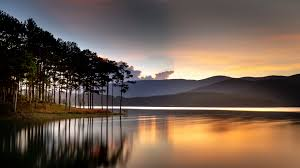 an2_lydia's tweet photo. You are still young, in the future you will meet many people, experience many things, gain a lot, and lose a lot, but no matter what, there are two things you must never discard. One is called conscience and the other is called ideal. https://t.co/V2ev0QNcuG