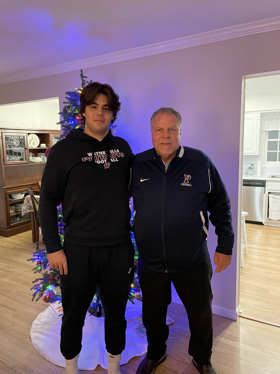 Thanks <a href="/CoachHughesUP/">Hank Hughes</a> for stopping by! <a href="/PENNfb/">Penn Football</a>