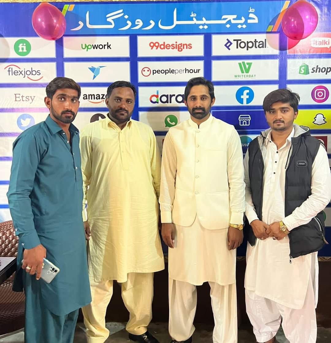 ProMalikHaseeb's tweet photo. Opening ceremony of digital rozgar farooka center 
#digitalrozgar 
#digitalrozgarfarooka #Digital #farooka https://t.co/ZD3Ggm4mRY