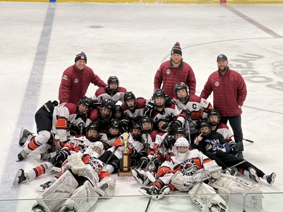 a_omgha's tweet image. Great weekend for the boys up in Roseau, great competition and even better memories made. Ended up once again not making the finals due to goal diff. But wrapped up with a 3rd place finish beating D3 rival Wayzata. Fun wknd !!! #FAMILY #1chain #effortsfree @YouthHockeyHub
