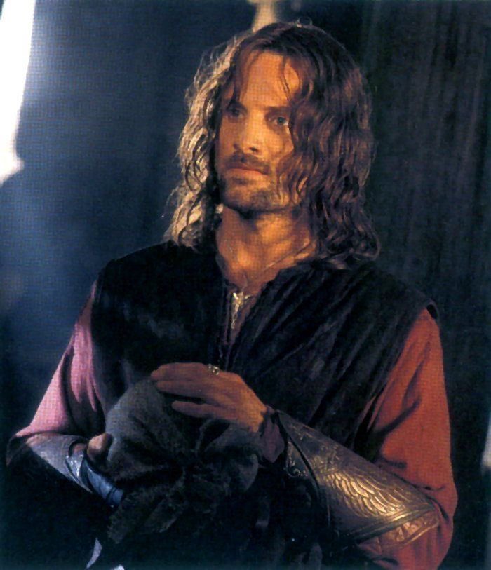eIvenstar's tweet photo. there is smth about the lord of the rings men https://t.co/7TFvYfwwg6
