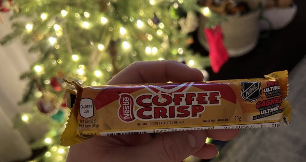 justin_grosjean's tweet image. I don’t eat candy bars… but I’ll eat the shit out of a #CoffeeCrisp 

Best candy bar.