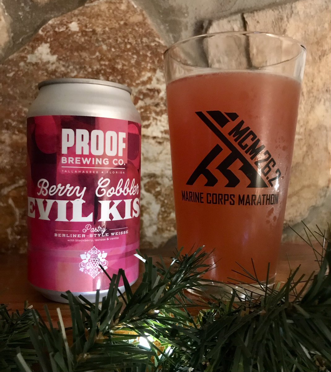 wortholomew's tweet photo. It’s so pretty! And delicious. 

#ProofBrewingCo #TLHBeer #DrinkTLHBeer #CraftBeer #CraftCapital #IHeartTally #RunWithTheMarines https://t.co/Lhs4dewXIu
