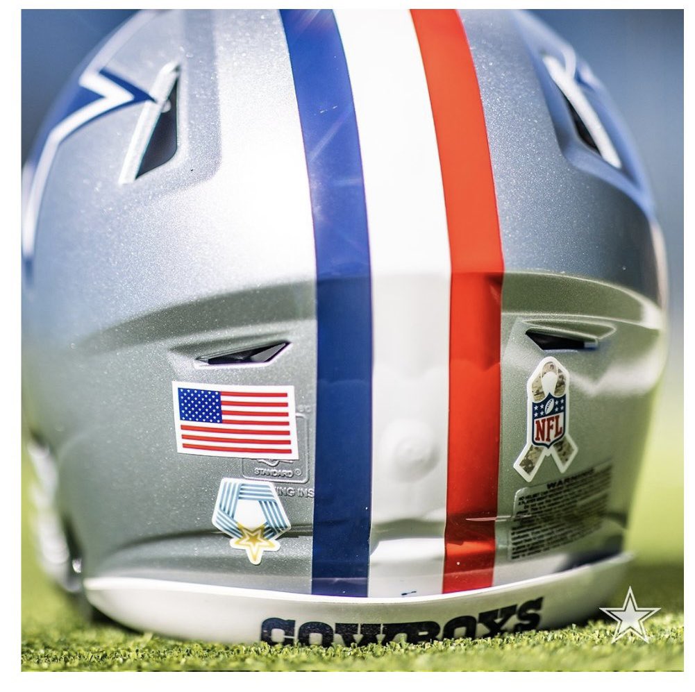 YerUncleFromMan's tweet photo. Love that the @dallascowboys are such huge fans of France. I guess all that forced patriotism was just another scam. #nfl 😆 https://t.co/HRBBLiFaqx