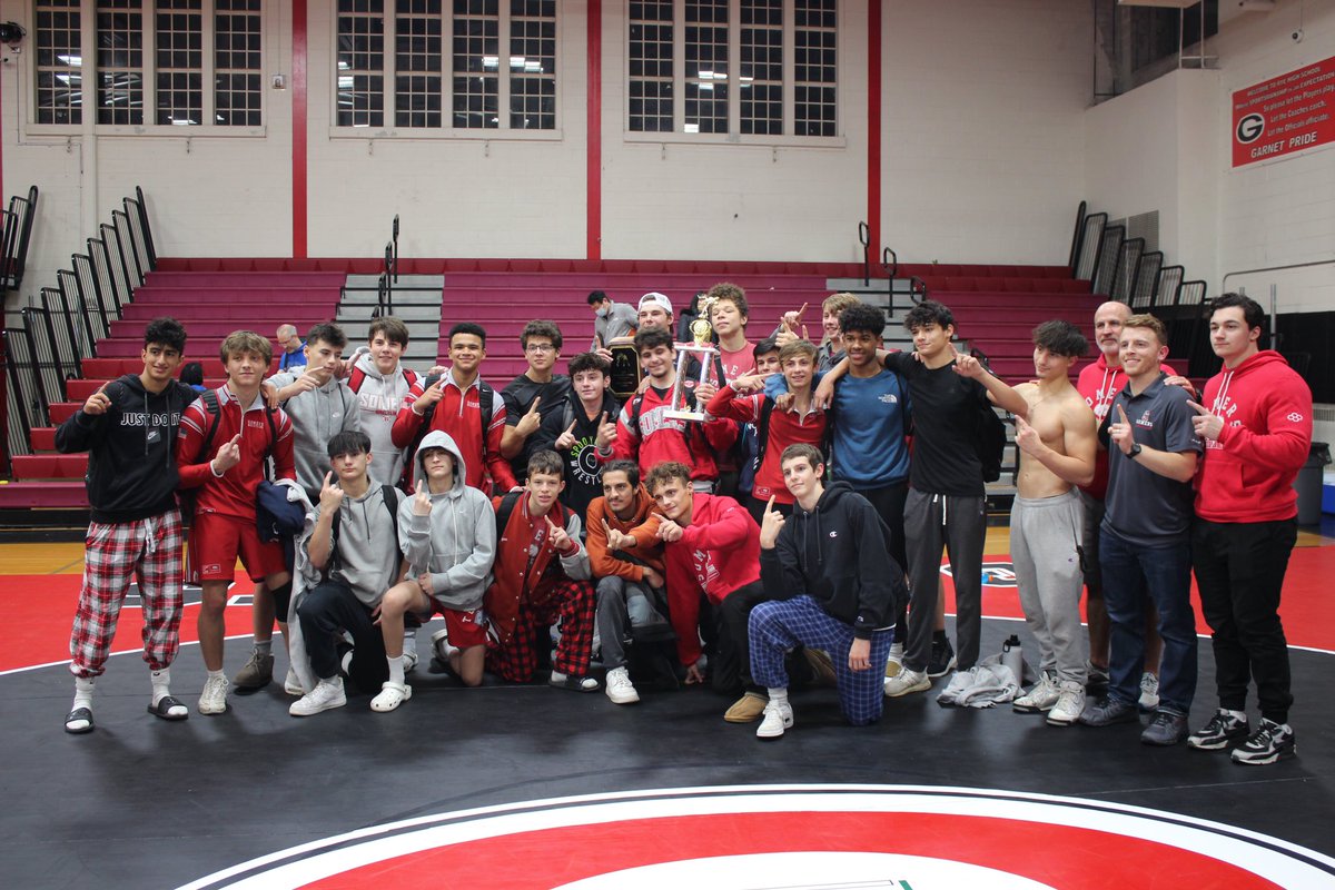 BallsyOne1970's tweet photo. Ryan had a great day yesterday! The Somers Wrestling team had a clean sweep at the Rye Tournament yesterday winning all five duals including the championship! It’s a great start to the season and hope to keep it up! 🤼‍♂️💪🏻🏆👏🏻 https://t.co/zmcKKryKbG