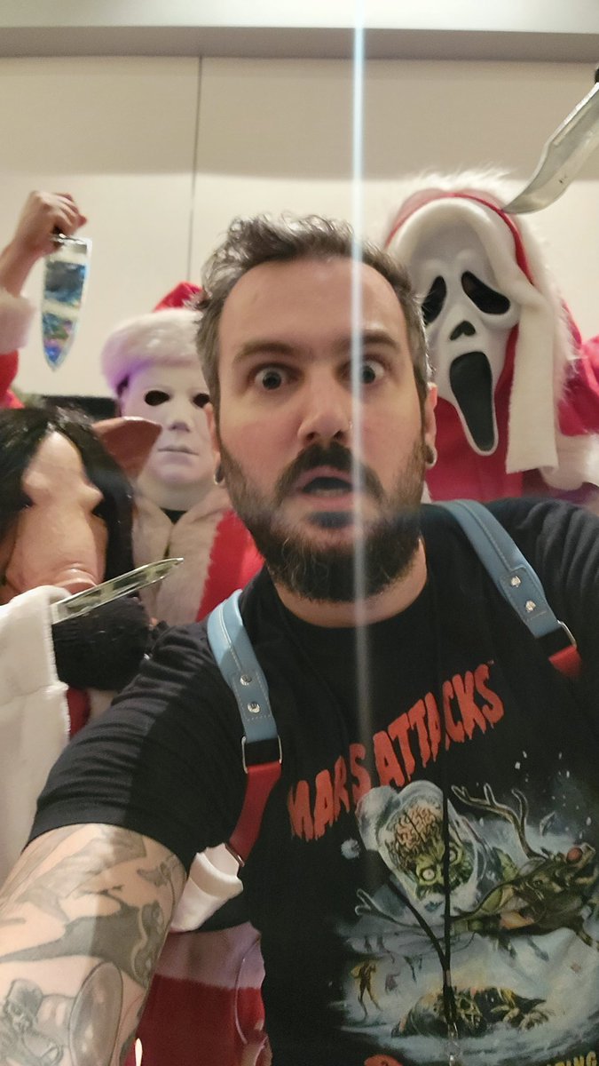 Had a hell of a time at @MidsummerScream's #SeasonsScreamings this weekend. 

Not pictured: Me making an ass of myself with @flanaganfilm & @k8siegel