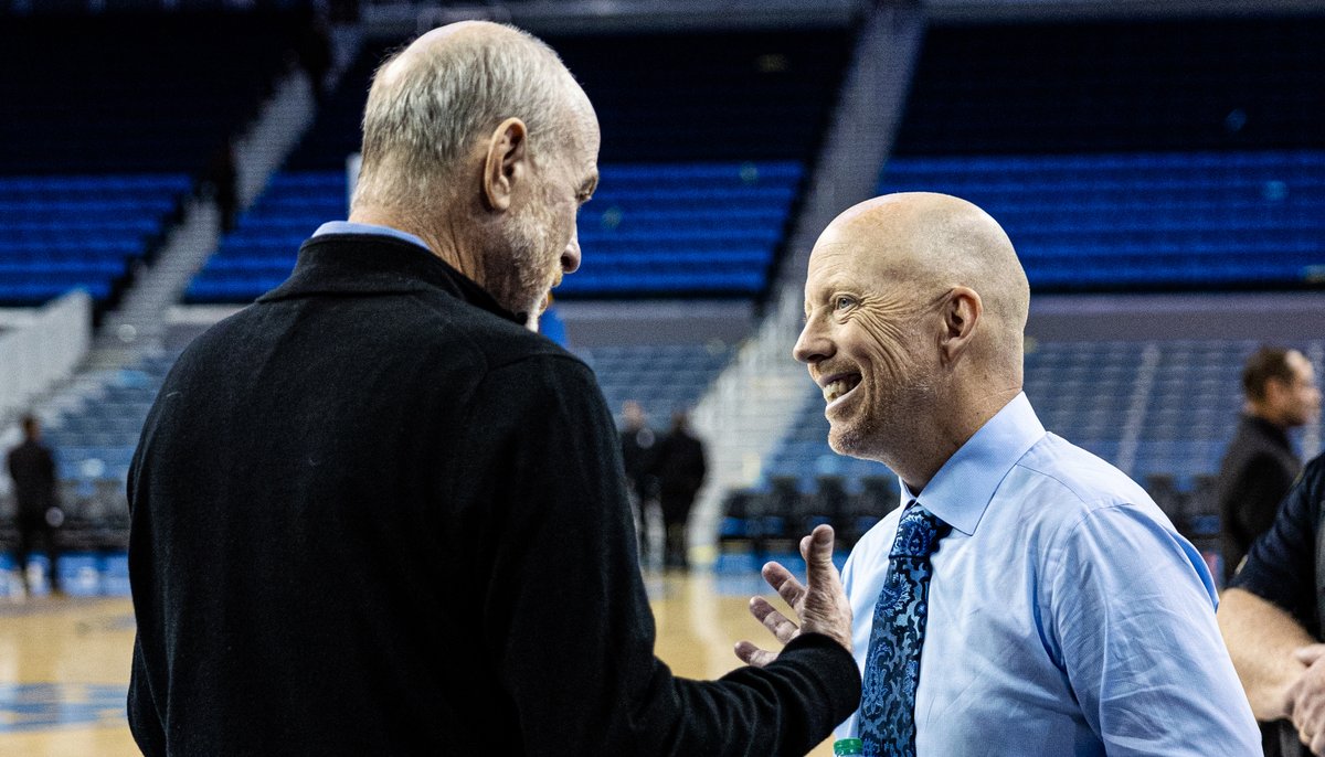 Thank you, UCLA FANS ‼️ ... for the great ovation &amp; welcome home today for Coach Howland. That was an awesome moment, and it shows why we are the best!

#GoBruins 🏀🙏