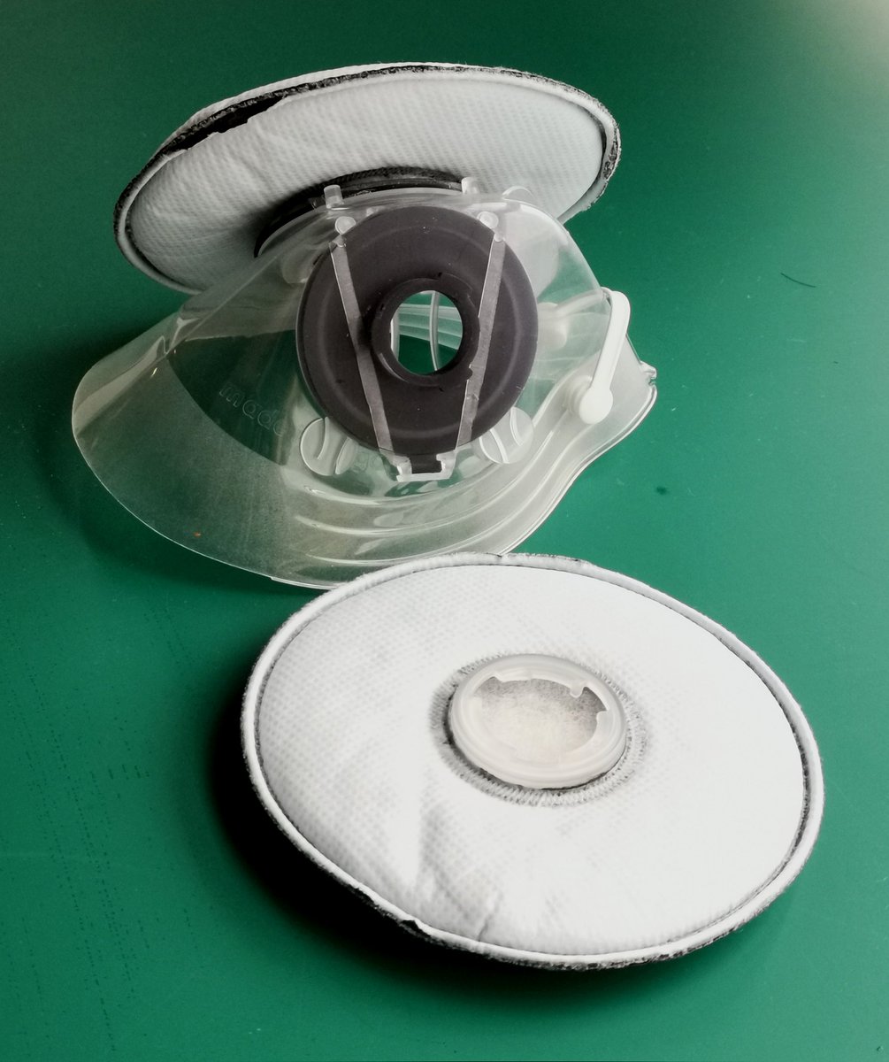 totobobo's tweet image. Testing a new idea today.
This is inspired by camera mount for third party lenses. What if there is a mask "mount" for third party filters?
If this idea works, it can open up a lot of options.
What do you think?
#reusablemask #n95 #p100
@RealSexyCyborg @ToshiAkima @amandalhu