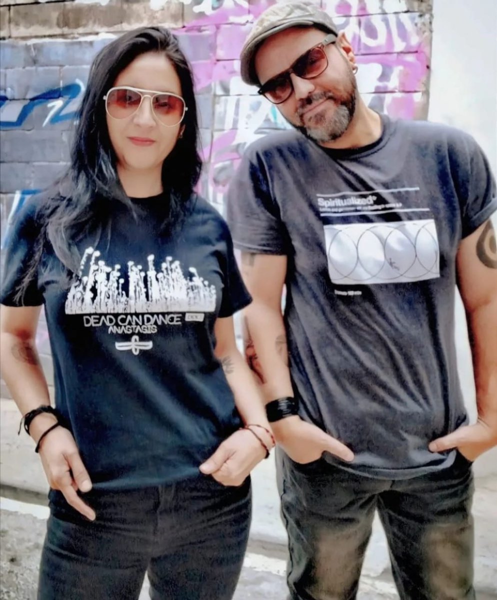 InkLabCL's tweet image. clientes felices con su compra @InkLabCL #InkLabCL 👕

instagram.com/inklab.cl 📲💻