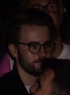 frnkfrnk69's tweet photo. Choose your fighter https://t.co/zxRadNaSyY