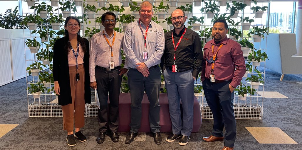 BlueScopeAus's tweet photo. The #BlueScopeAUS team and Australasian #weatheringsteel bridge expert, Raed El Sarraf have been running a roadshow presenting and discussing the opportunities for Weathering Steel bridges in Australia.
Thank you so much to the team at @TransportforNSW for organising this session https://t.co/DmZx1V8wJV
