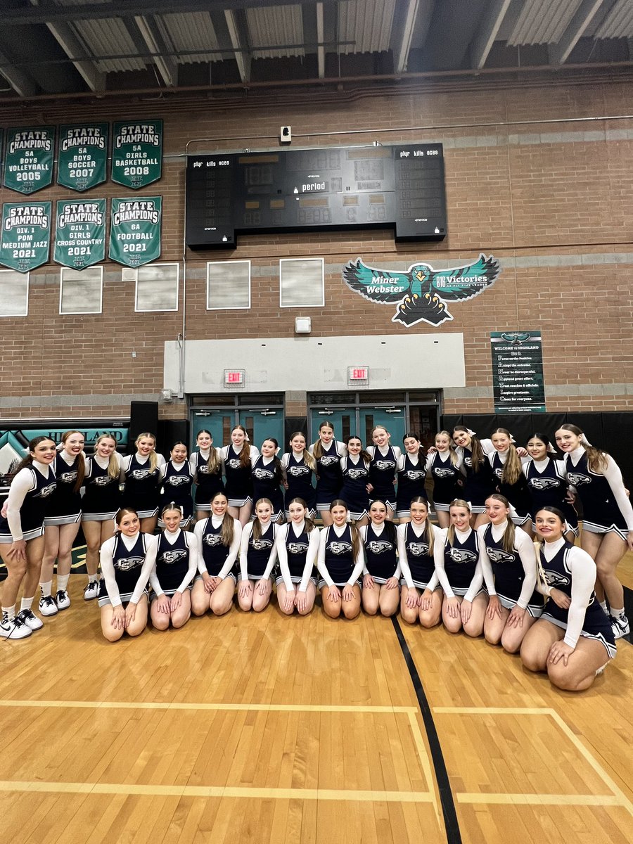 CS_Cheerleading's tweet image. The Falcons are Nationals Bound!#NHSCC23 #FalconCheer 

Desert Southwest Regionals ☑️
Varsity Cheer 1st Place 🥇
JV Cheer 4th Place
Varsity Game Day 2nd Place 🥈