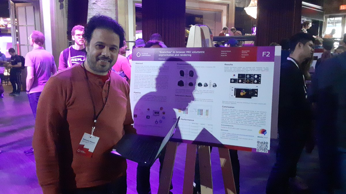 I was a good opportunity to attend #PyTorchConference  this year, and present our tool 'brainchop'.

Check it out ➡️  goo.gle/3C13YS8 

#PyTorch  #MadeWithTFJS #WebML