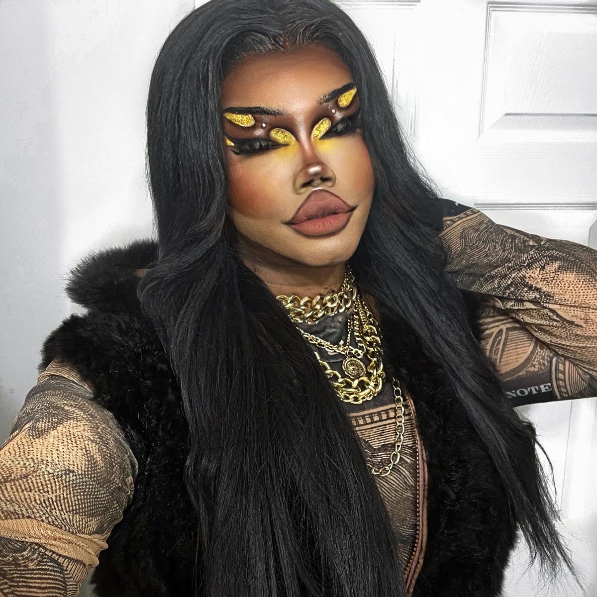 Hello from your favorite under appreciated and over looked drag artist