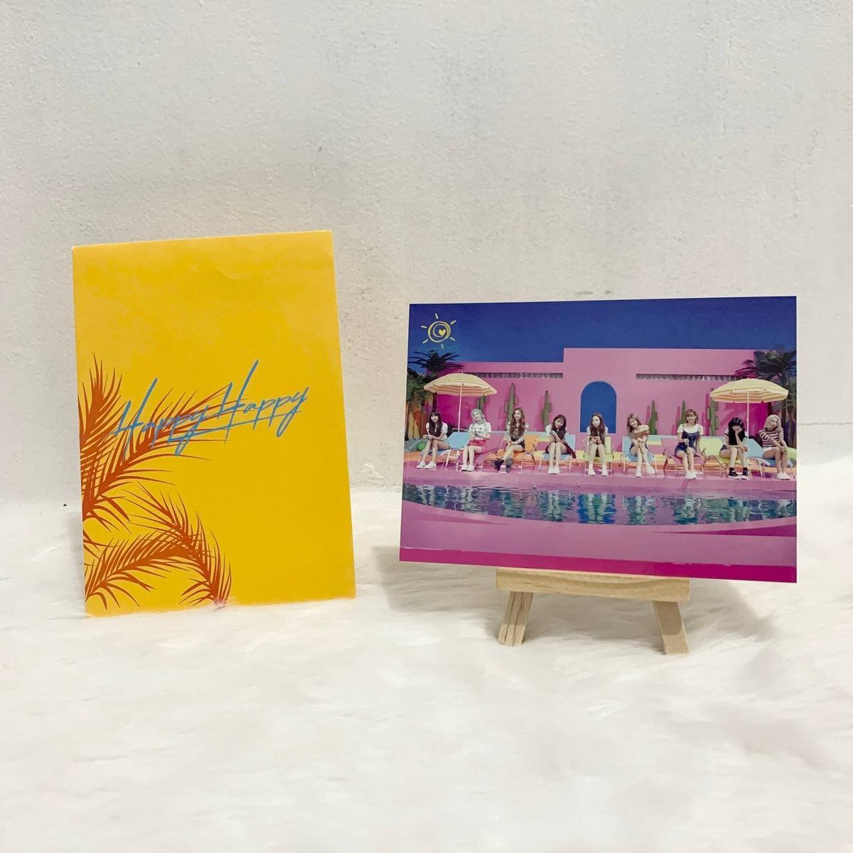lemberryph's tweet photo. ꒰🛒꒱ wts lfb ph help rt 

  happy happy postcard ♡
𓏔 ₱69
𓏔 shopee: https://t.co/3XbOQH8N3q

🌷. . . twice onhand cod sco pre order benefit pc photocard papel member set nayeon jeongyeon momo sana jihyo mina dahyun chaeyoung tzuyu group ot9 hh https://t.co/rZD9BfvyIB