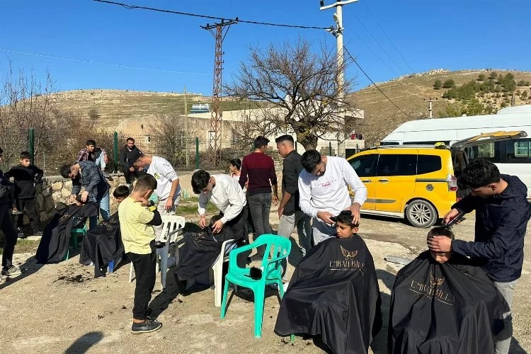 igfhaberajansi's tweet photo. Mardin Yeşilli'den kırsal mahallelere hizmet
#mardin
AYTINTILAR>>> https://t.co/rZYwBkHltz
#igfhaber
#igfa
#igftv https://t.co/UFF2eD0yVe
