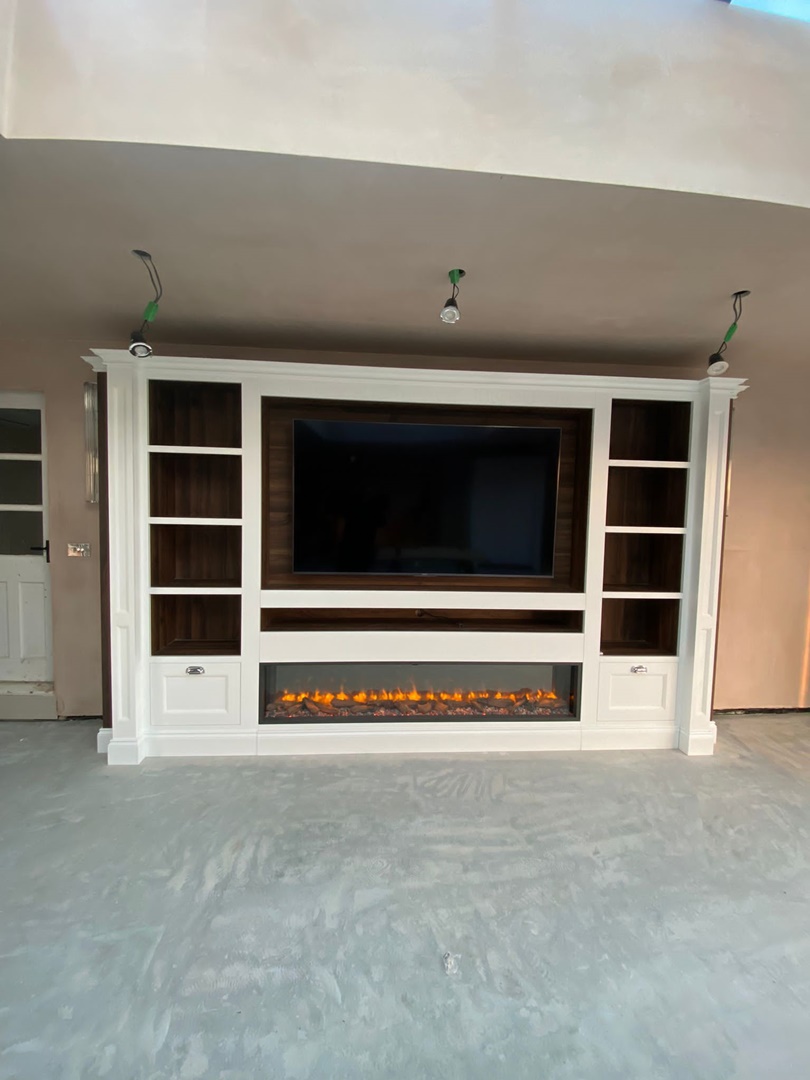 3rd install for the Renovating Broadway House Project bespoke media unit with a fireplace & an integrated plasma fire with LED lights & internals @FinsaUK walnut. All bespoke units are finished in brilliant white paint. Ask about our #bespokefurniture https://t.co/qJi6iLBUO5 https://t.co/PtwZDbKupP