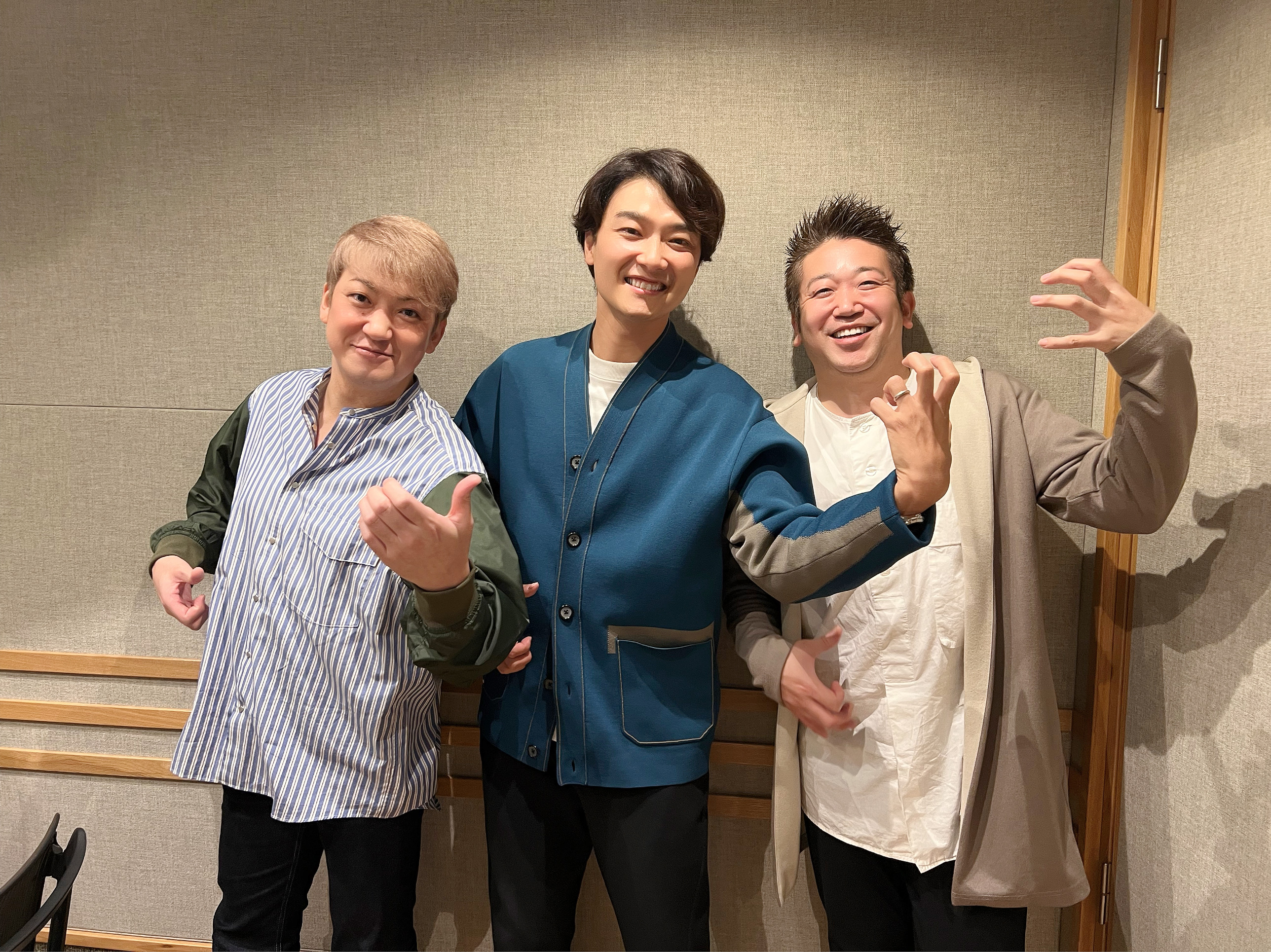 FM FUKUOKA 井上芳雄 開演です! (@fmfukuokakaien) / X FM FUKUOKA 井上芳雄 開演です! (@fmfukuokakaien) / X