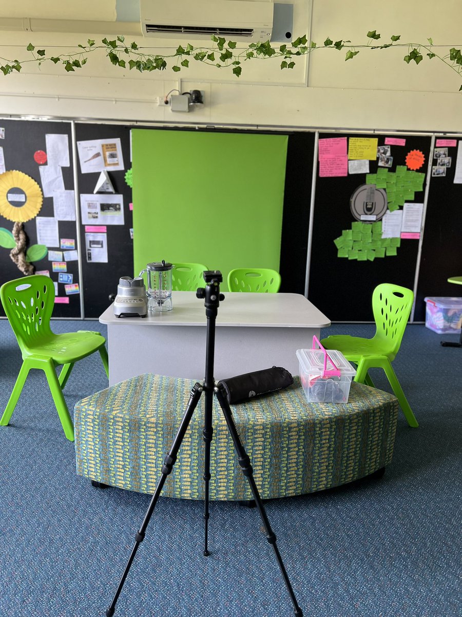 littlelearnings's tweet photo. It’s filming day ✨🎥🎬 https://t.co/UN198xSeKD
