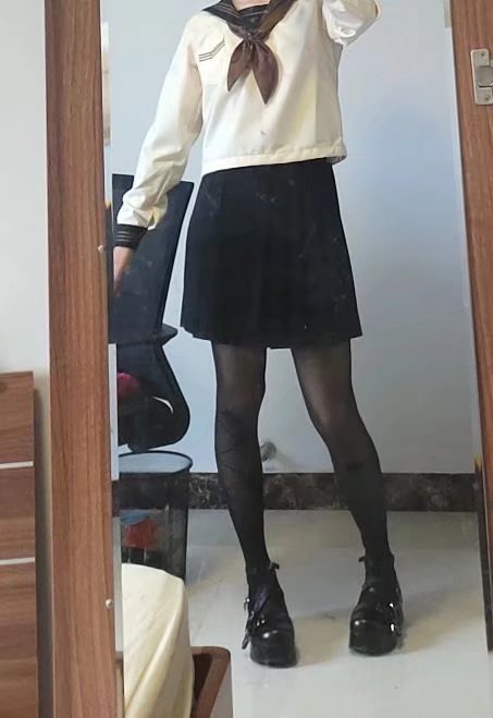 CD_ABI233's tweet photo. 探头 #cd #伪娘 #JK https://t.co/PyNeRNK9JU