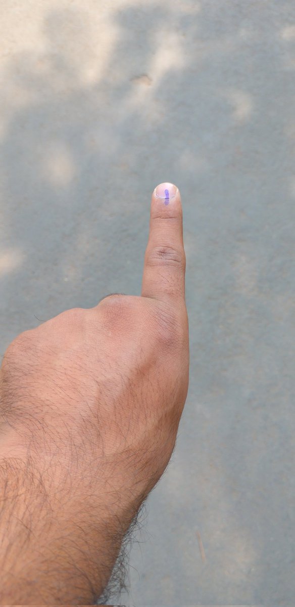Mihir150's tweet photo. Vote for Gujarat 🇮🇳 #GujaratAssemblyPolls https://t.co/bAhAvVVfPw