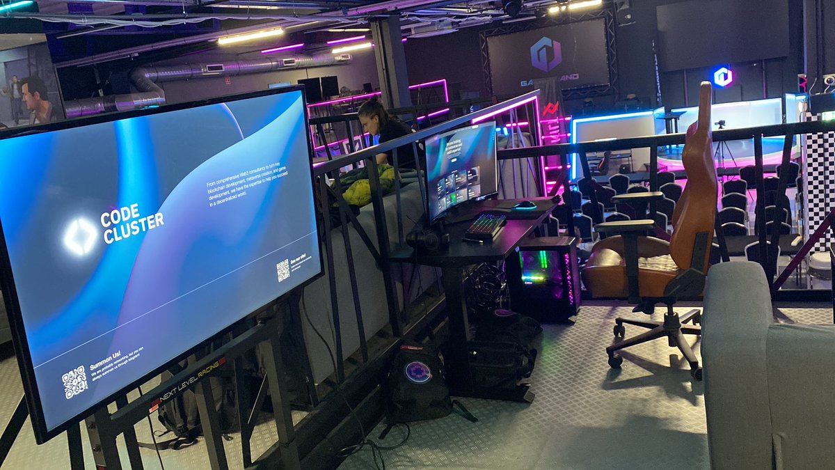adragus89's tweet photo. @CodeCluster zone is ready at @MetaverseChampz! Already loving the vibes! https://t.co/zehI0nBGKS