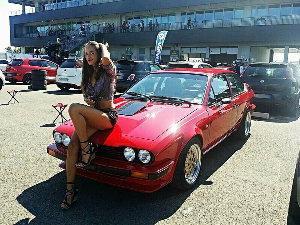 Good Morning Twitter
Have a nice week 🏁

Alfa Romeo GTV6 🍀❤️🇮🇹
#AlfaRomeo #AlfaGTV #GTV6 #Busso #ItalianCar #CuoreSportivo #LaMeccanicaDelleEmozioni