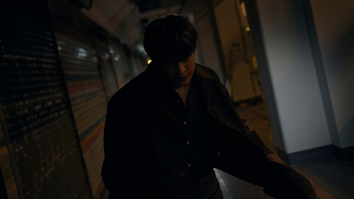 celeb__it's tweet photo. 그 제품 어디꺼?

- CELEB : 샤이니 민호
- PROGRAM : 샤이니 공식 트위터 (@SHINee)
- BRAND : 카고브로스 (CARGOBROS)
- MODEL : CB CLASSIC SHIRTS (CHACHOL)

#샤이니민호 #샤이니 #민호 #민호솔로앨범 #민호솔로 #연예인착용 #연예인패션 https://t.co/vA9mNx1tnz