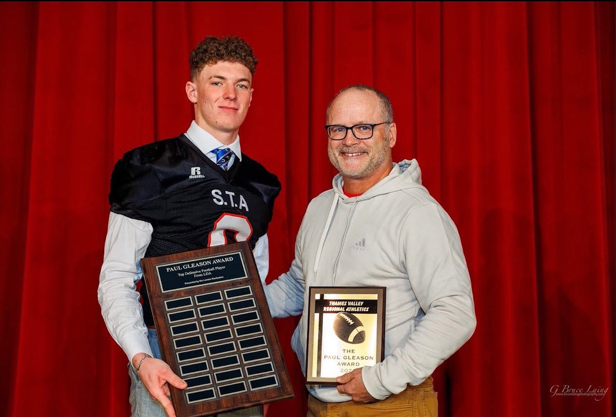 nickmetronn's tweet photo. Honoured to be named a league All-Star, while also winning the Paul Gleason award for Defensive Player of the Year!! #rollflames https://t.co/GUV6Pw0D40