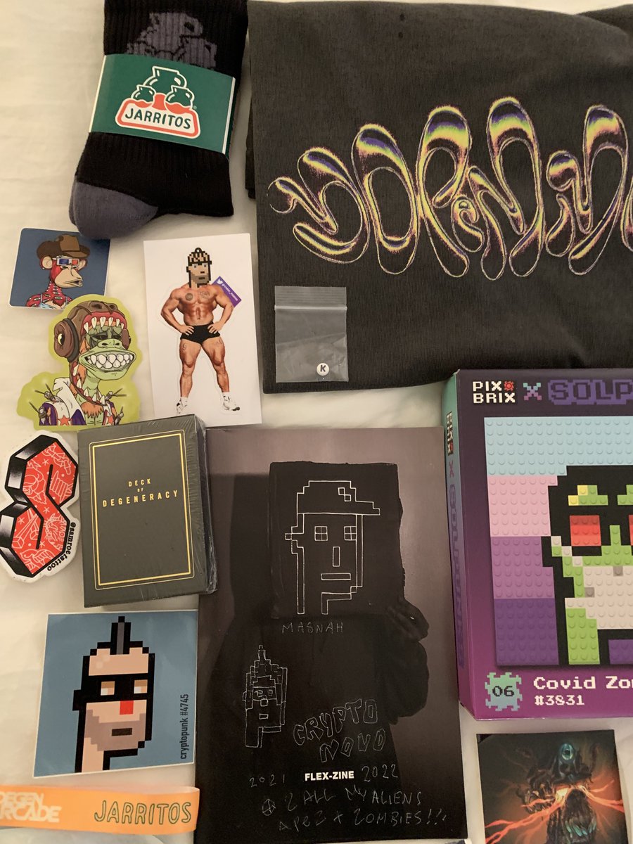 CryptoNovo311's tweet photo. @Jarritos x @Dgenarcade 
@dopamine
@franalations23 🫂 @TheOtherBlock 
@Chris_Perdek 
@KarSun01 
@samroetattoo 
@DegeneracyNFT 
@JeremyPenn 
@LoroMasnah 
@punksclub_io Shirt pictured above x @Uniqly_io https://t.co/DMroxIcW6d